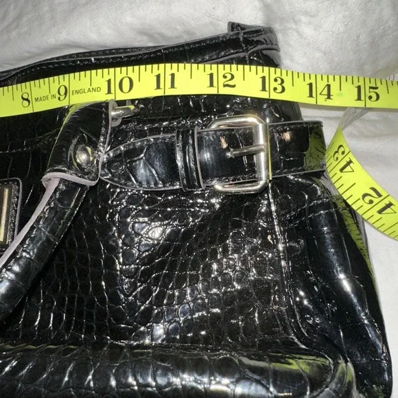 Anne Klein Black Croc-embossed Large Shoulder Bag Handbag Purse Gold‎ Hardware - Picture 11 of 12